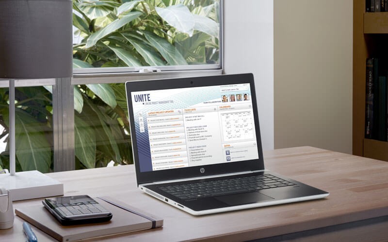 HP Mobile Thin Client on a desk